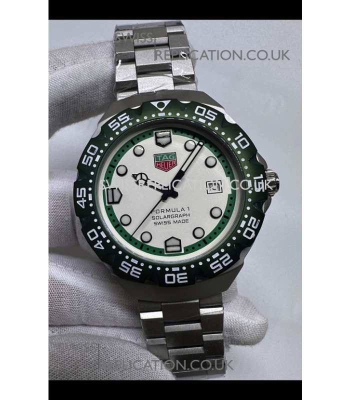 Tag Heuer Formula 1 White Dial Green Bezel Japanese Replica Watch 